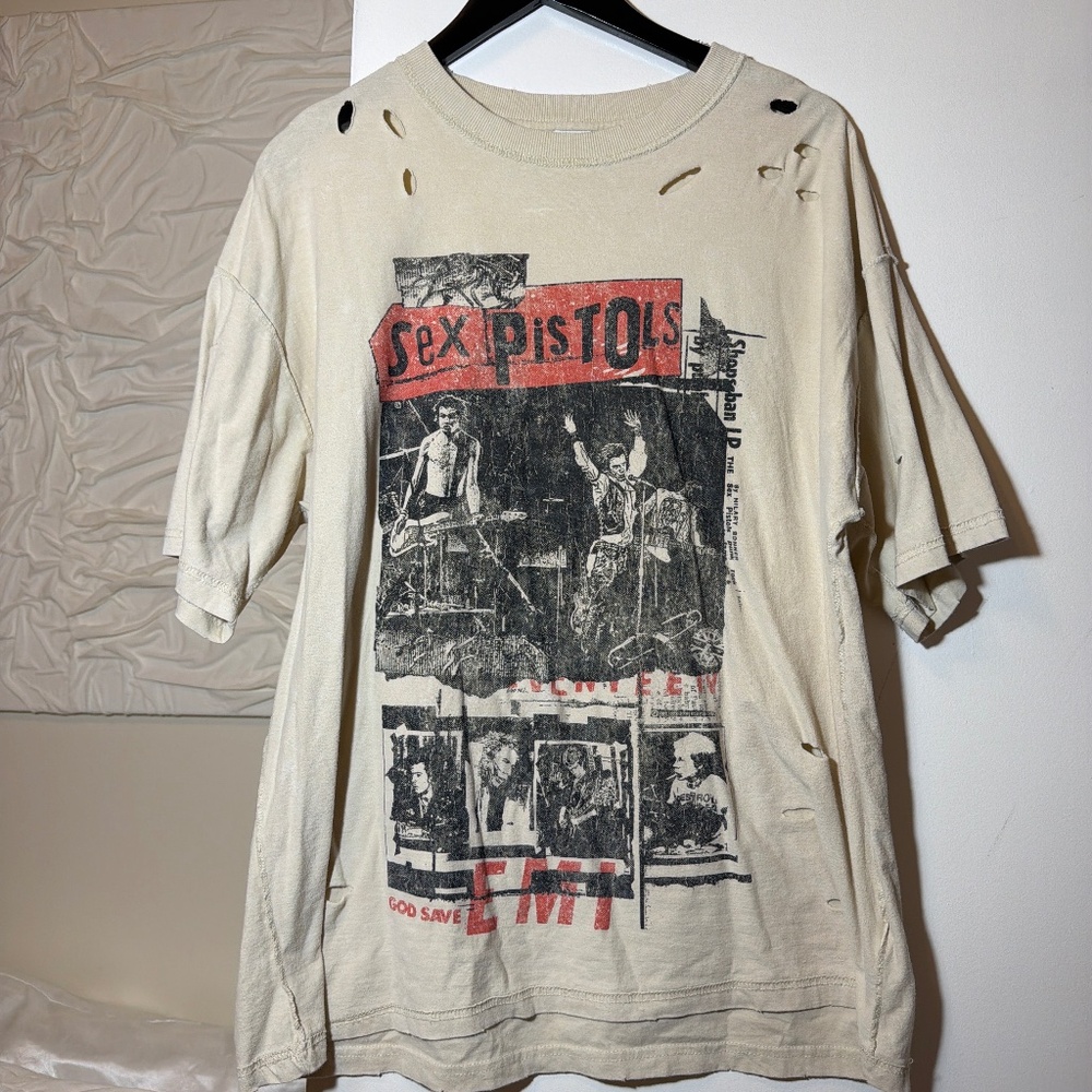 Oversized Sex Pistols Graphic T-Shirt
